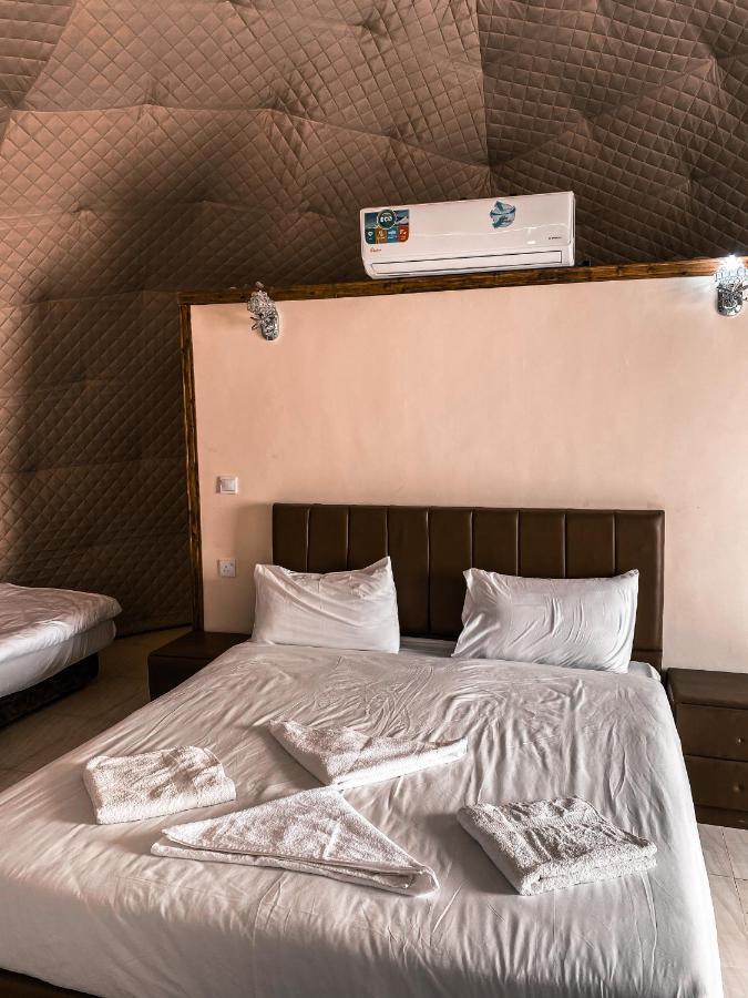 Sun Luxury Camp &Tour Apartment Wadi Rum Ngoại thất bức ảnh