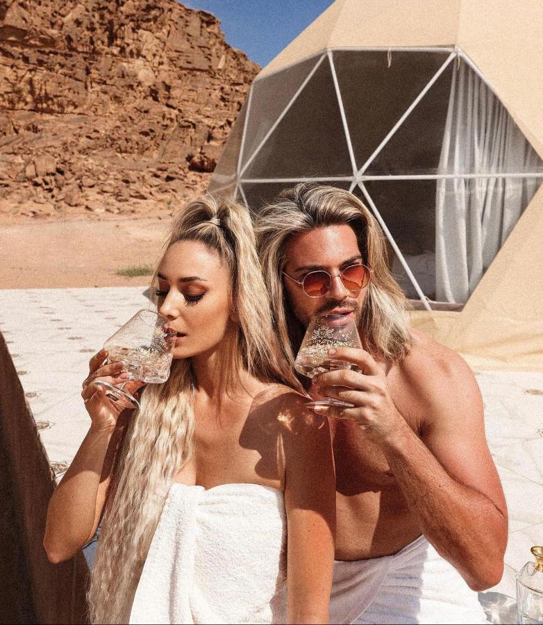 Sun Luxury Camp &Tour Apartment Wadi Rum Ngoại thất bức ảnh